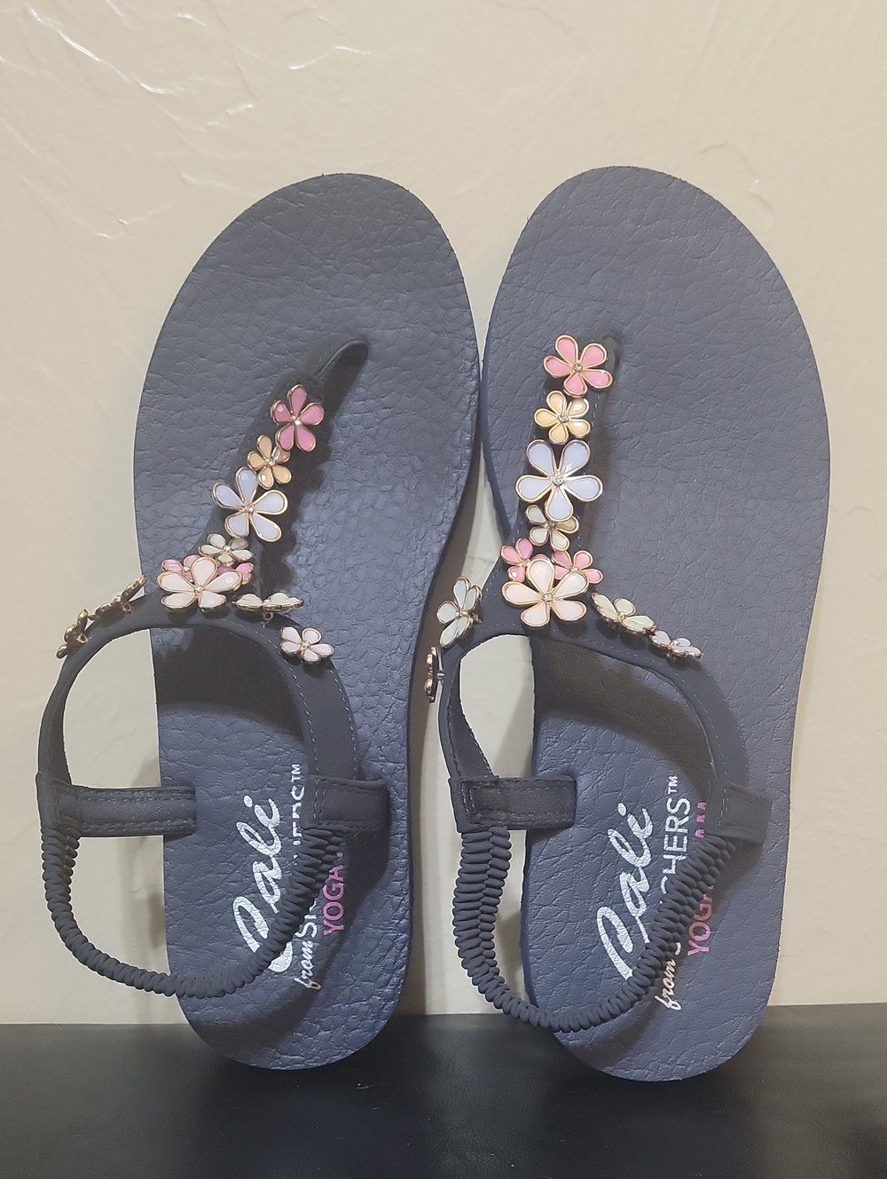 Skechers Meditation Glass Daisy Navy Multi Slingback Thong Sandals Women's Sz 10 - Picture 3 of 4